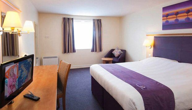 Premier Inn Premier Inn Wellingborough Extérieur photo